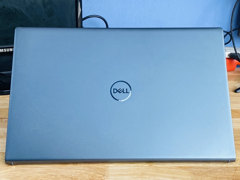 Dell Inspiron 15-5515